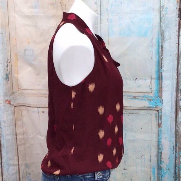 Parker Sleeveless Halter Top With Open Back & Tie Detail Burgundy With Gold & Pi - Picture 9 of 9